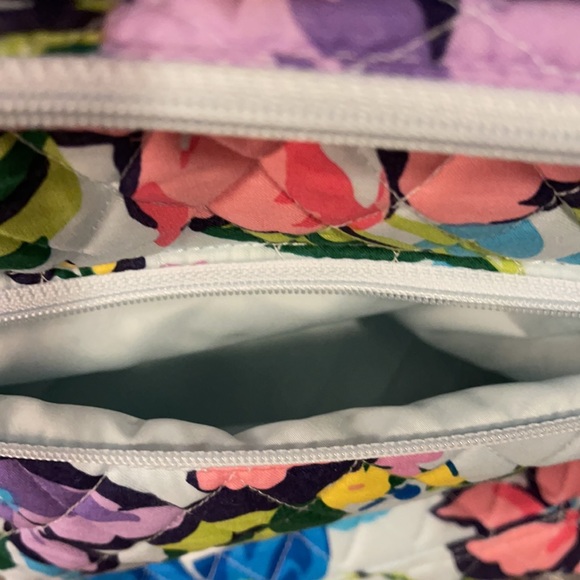 Vera Bradley Set Large Backpack, Lunch Bunch Bag and Zip ID/Lanyard 4 piece set - Picture 13 of 14